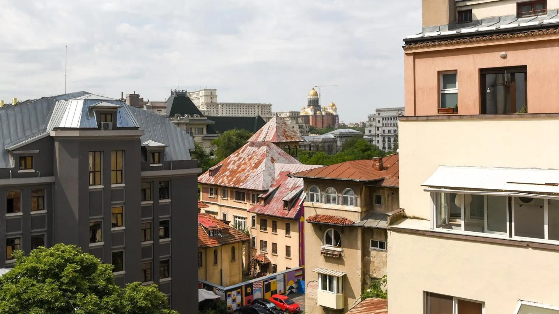 Comfortable 1Br With Balcony In Downtown Bucharest Romania