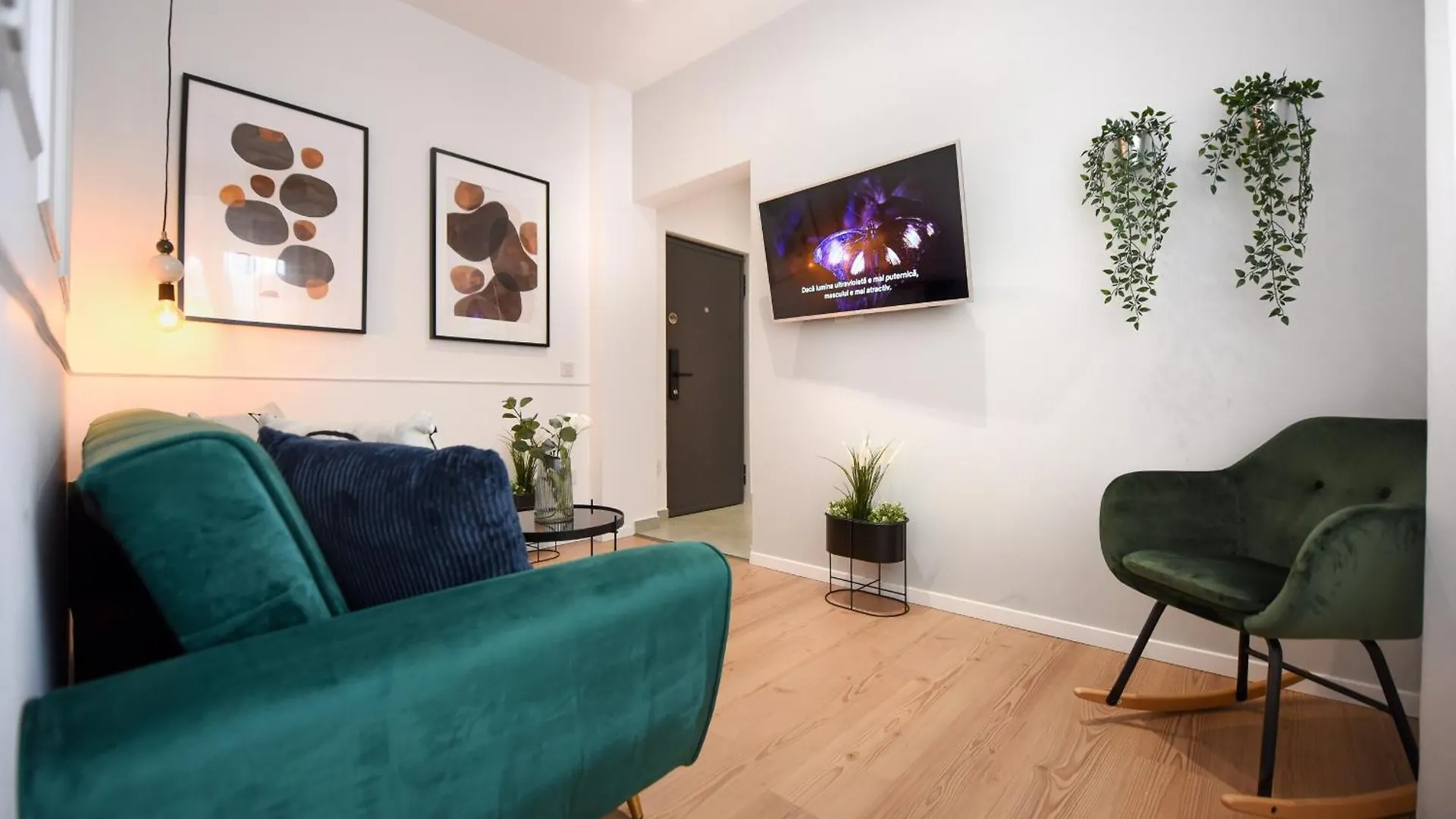 Comfortable 1Br With Balcony In Downtown Bucharest